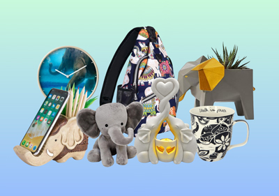 Elephant among tourists